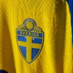 Herren Schweden 2026 Heim Authentic World Cup Trikot GYÖKERES #17