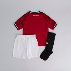 Kinder Manchester United 2025/26 Heimset Kinder Manchester United 2025/26 Heimset