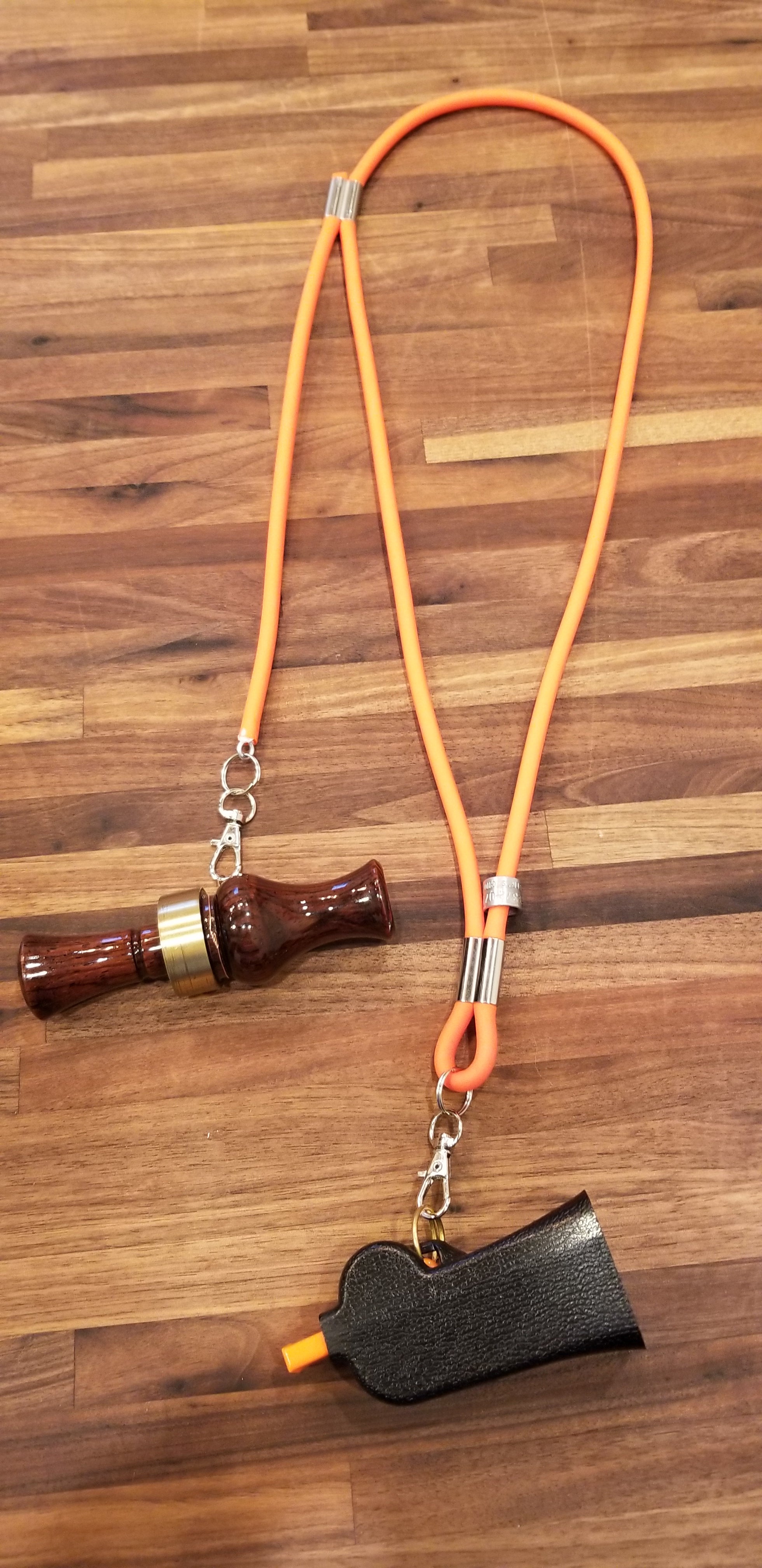 Doppeltes Lanyard