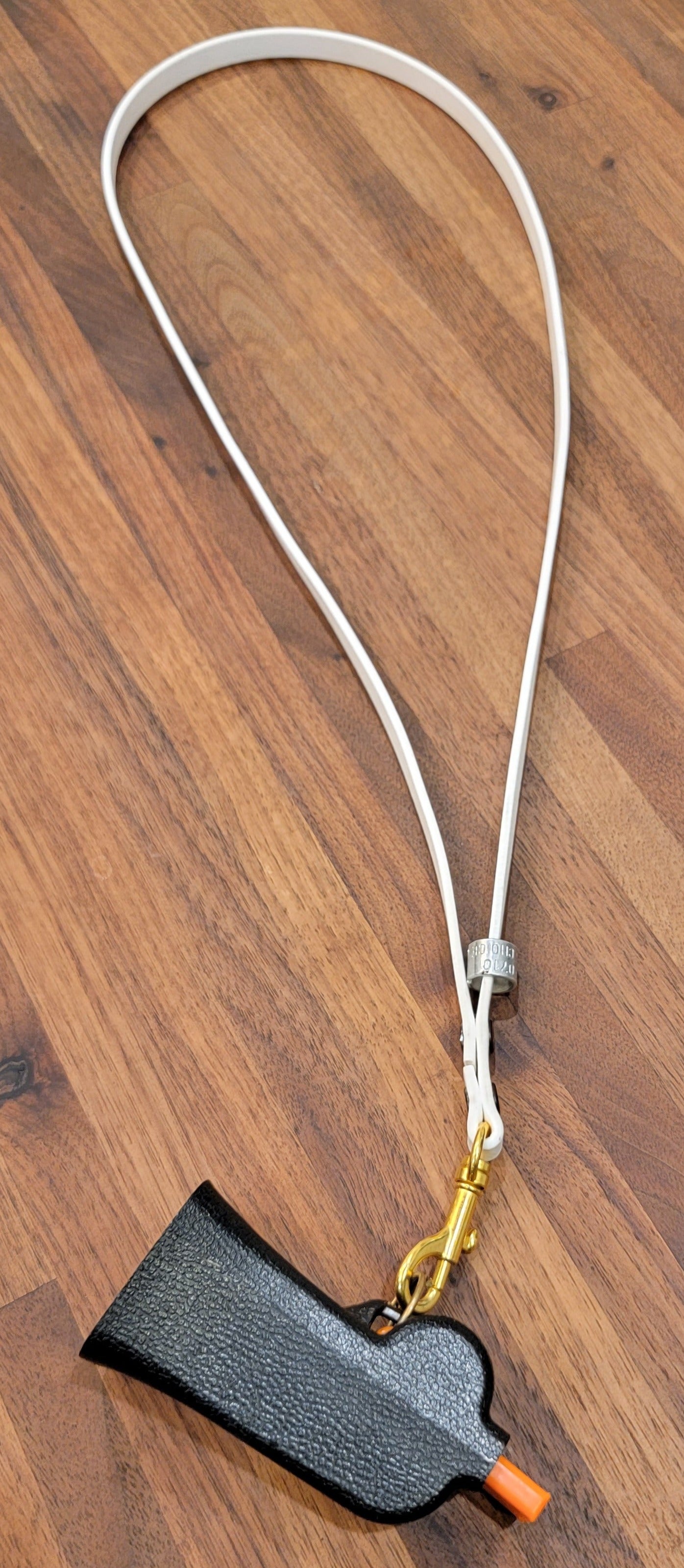 Flaches Schlüsselband