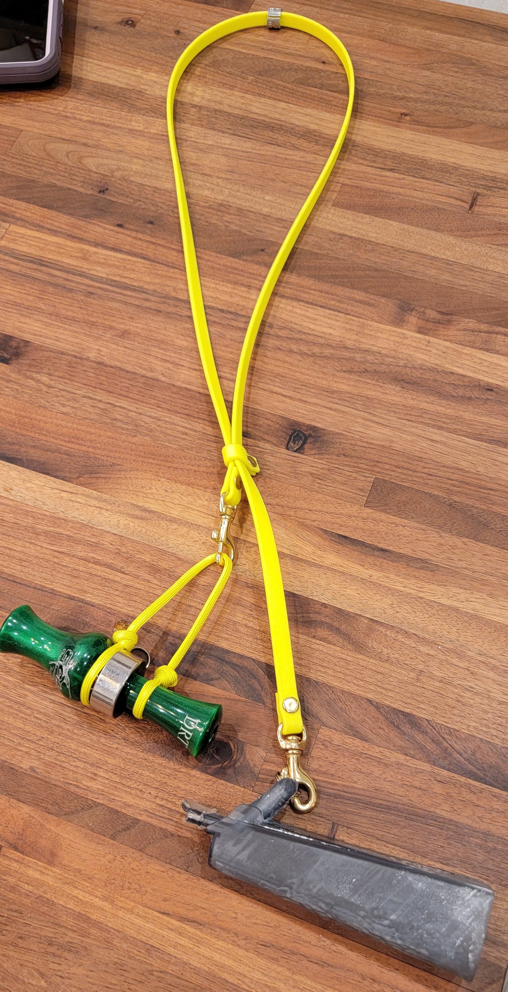 Doppeltes flaches Lanyard