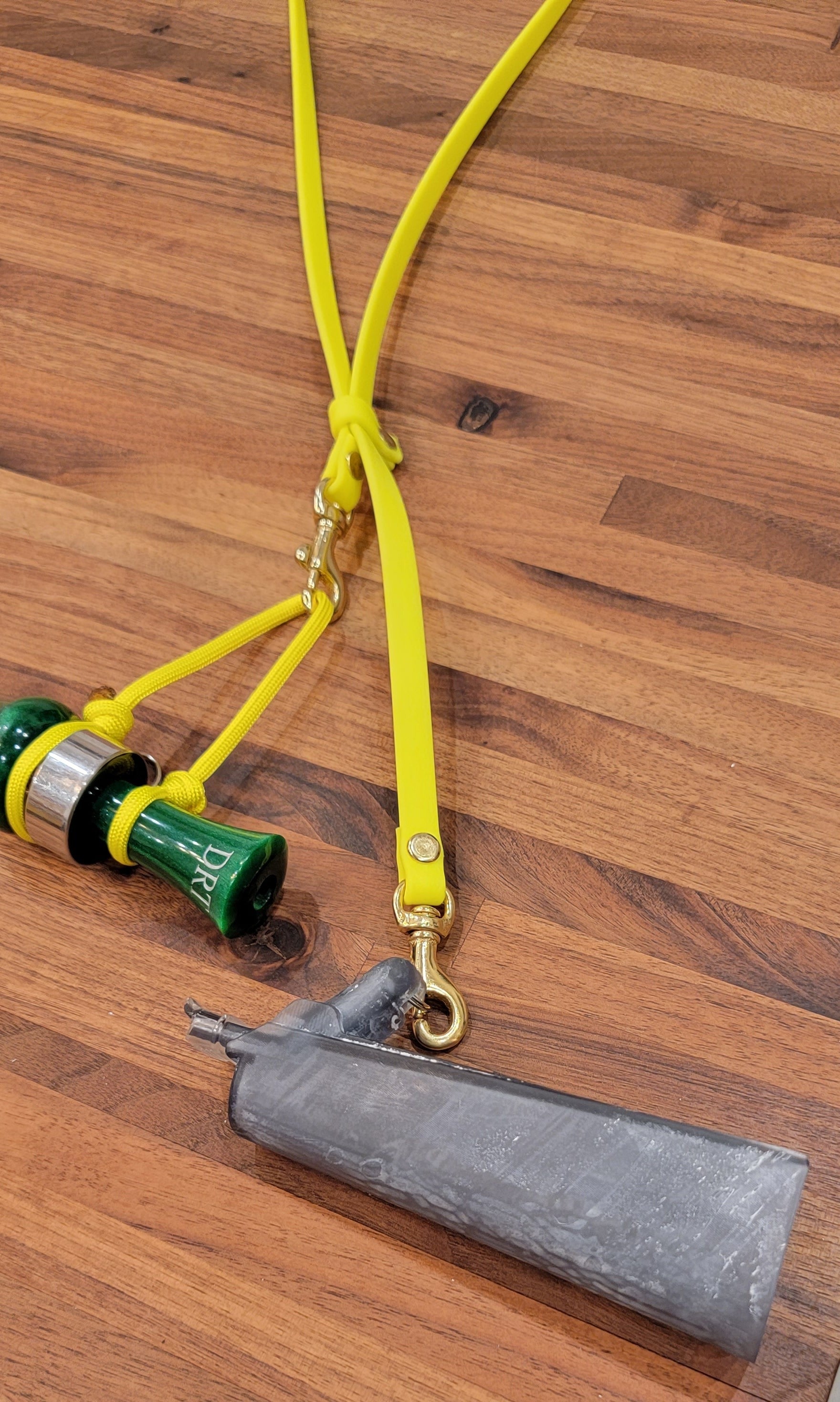 Doppeltes flaches Lanyard